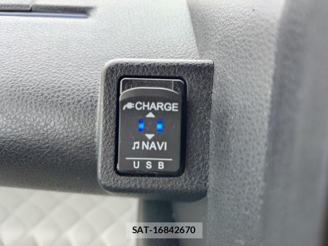 Daihatsu TANTO 2021-06 6717509-19