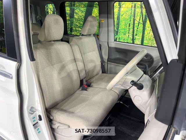 Daihatsu TANTO 2014-01 6753516-7