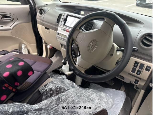 Daihatsu TANTO 2012-06 6753518-2