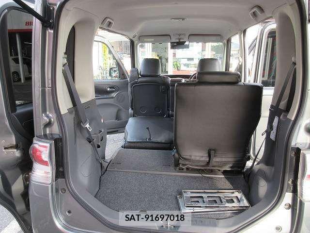 Daihatsu TANTO 2008-09 6791709-11
