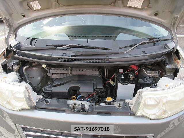 Daihatsu TANTO 2008-09 6791709-14