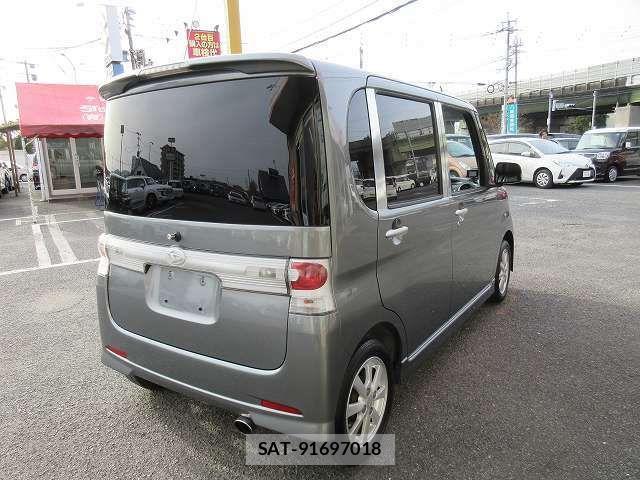 Daihatsu TANTO 2008-09 6791709-18