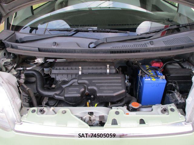 Daihatsu TANTO 2016-03 6817545-12