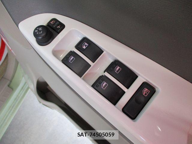 Daihatsu TANTO 2016-03 6817545-14