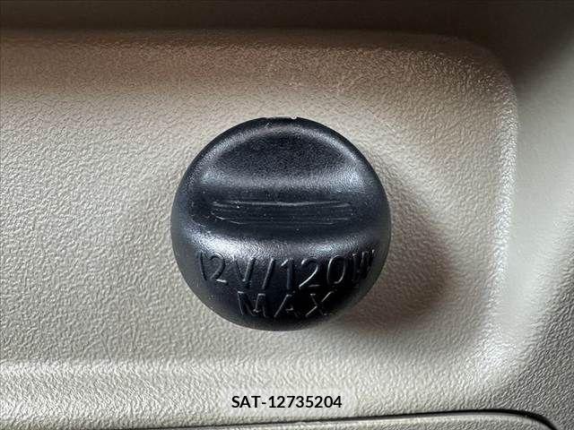 Daihatsu TANTO 2013-06 6817566-4