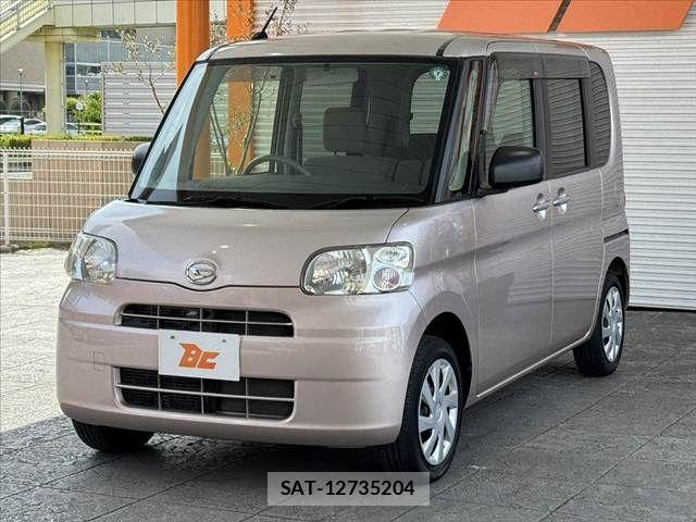 Daihatsu TANTO 2013-06 6817566-7