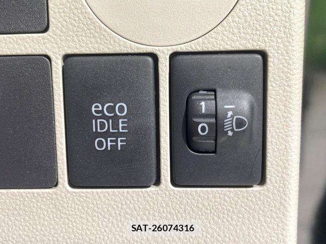 Daihatsu TANTO 2013-12 6817563-4