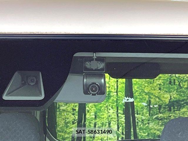 Daihatsu TANTO 2023-01 6817540-5