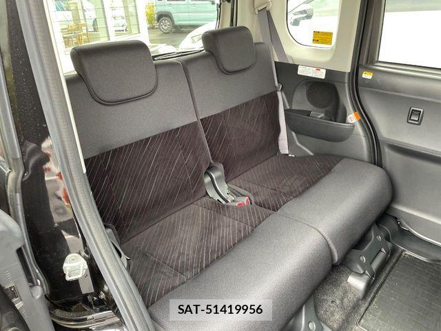 Daihatsu TANTO 2017-01 6817546-9