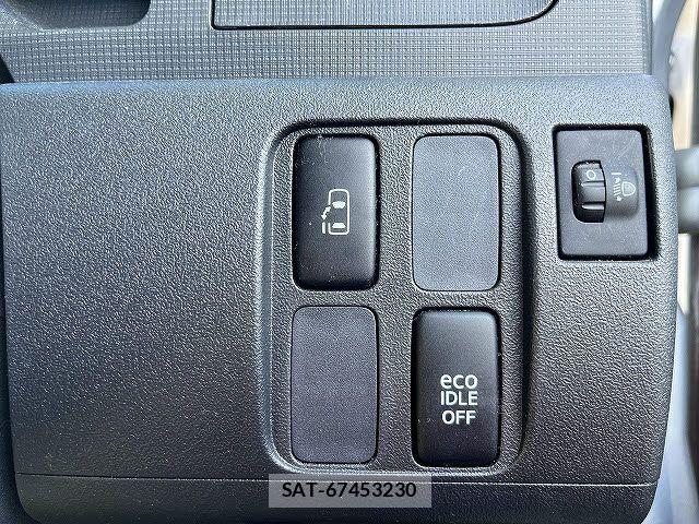 Daihatsu TANTO 2013-02 6817559-15