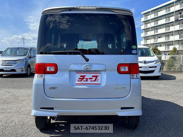 Daihatsu TANTO 2013-02 6817559-23