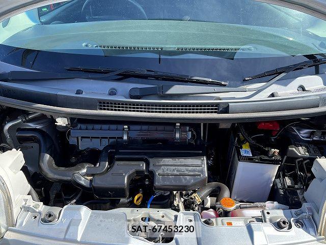 Daihatsu TANTO 2013-02 6817559-27