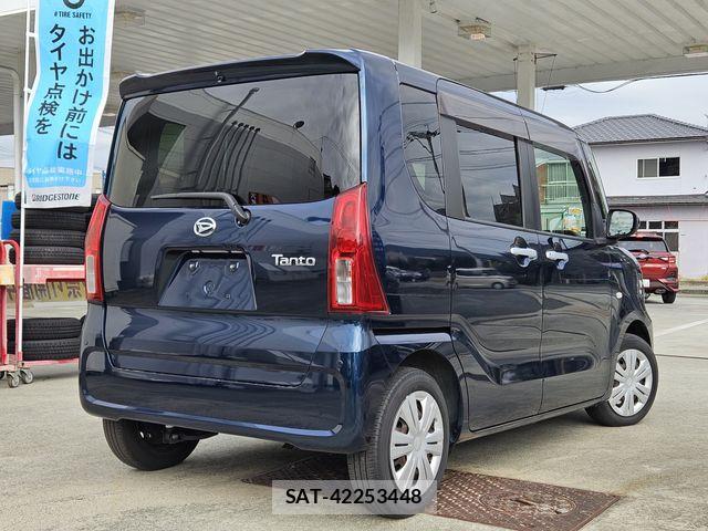 Daihatsu TANTO 2021-09 6817538-1