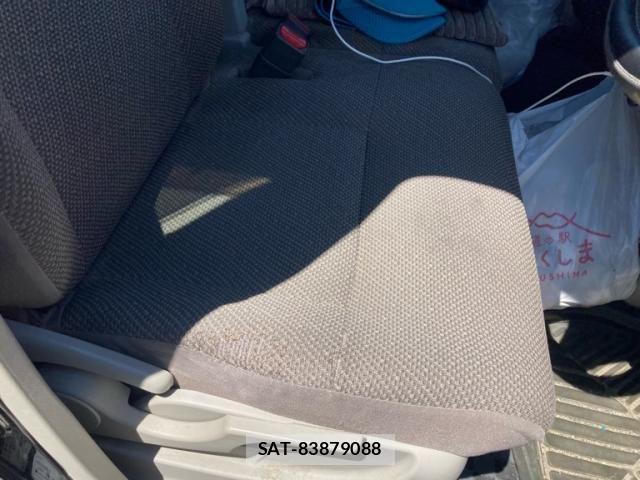 Daihatsu TANTO 2017-01 6914190-12