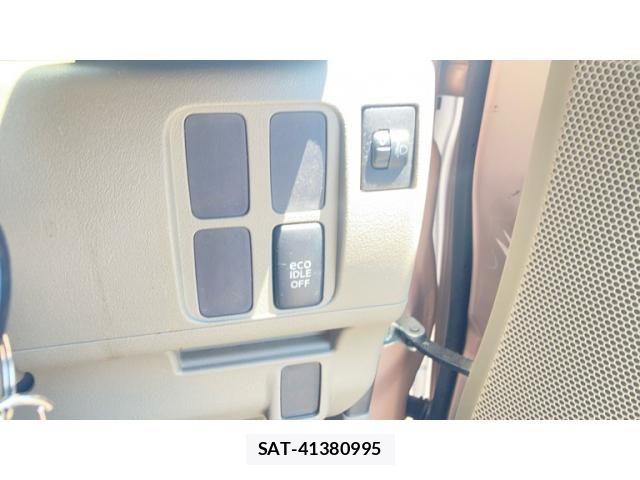 Daihatsu TANTO 2013-08 6914203-14