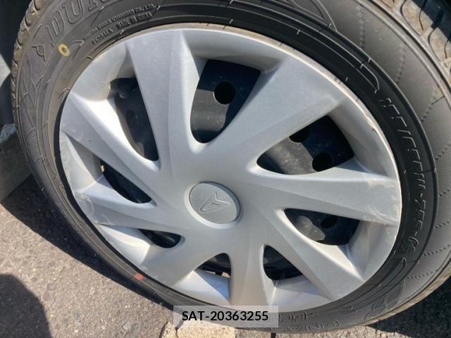 Daihatsu TANTO 2013-08 6914183-9