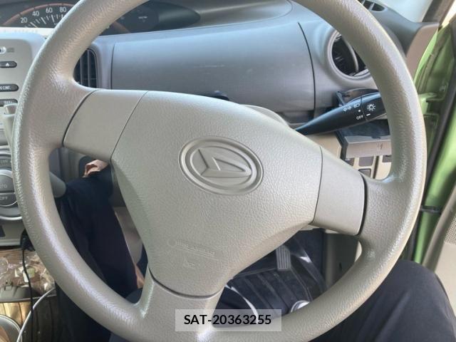 Daihatsu TANTO 2013-08 6914183-16