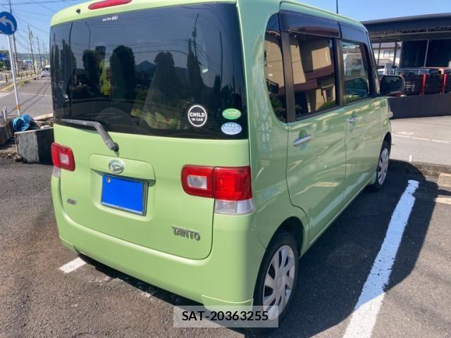 Daihatsu TANTO 2013-08 6914183-3