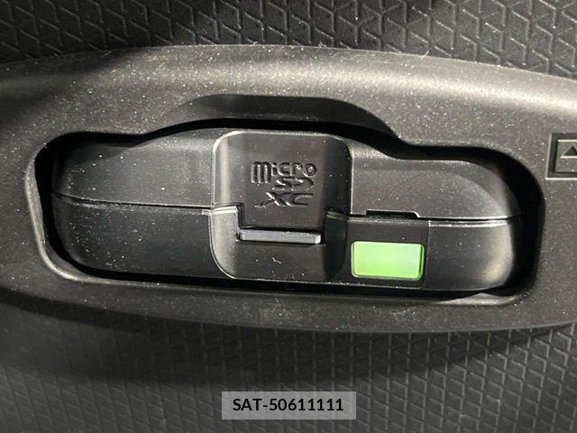 Daihatsu TANTO 2025-09 6914070-6
