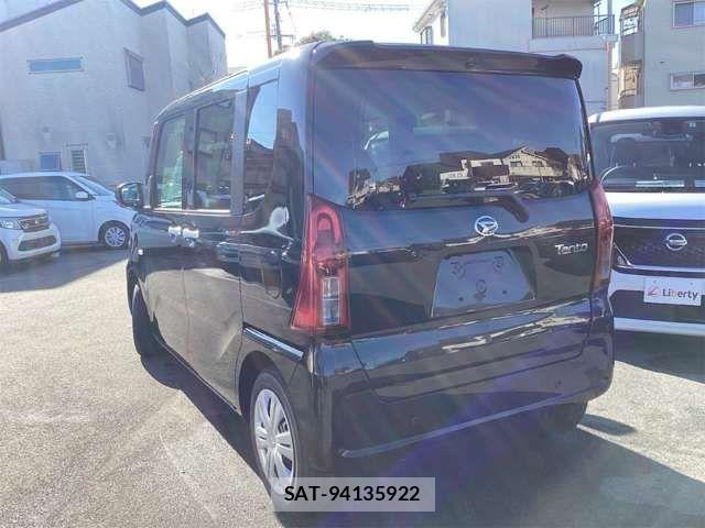 Daihatsu TANTO 2025-10 6914106-9