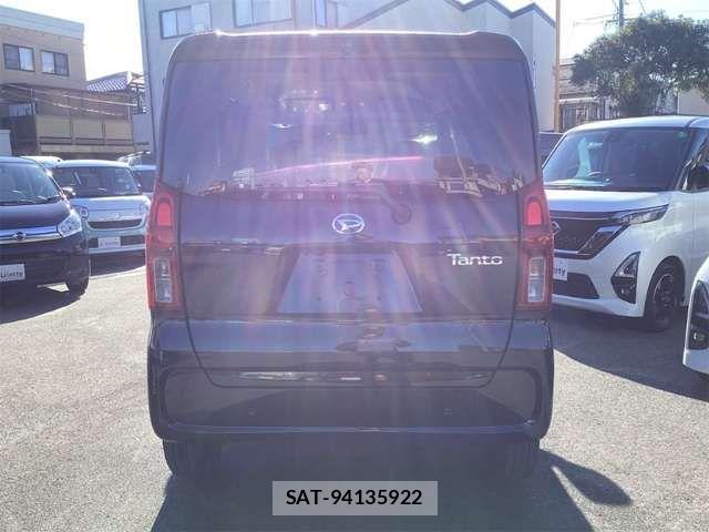 Daihatsu TANTO 2025-10 6914106-8