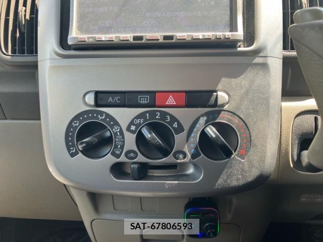 Daihatsu TANTO 2009-07 6914205-13