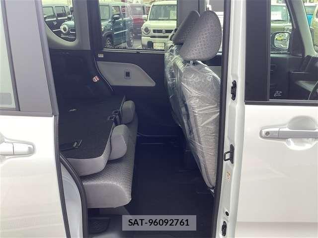Daihatsu TANTO 2025-08 6914100-15