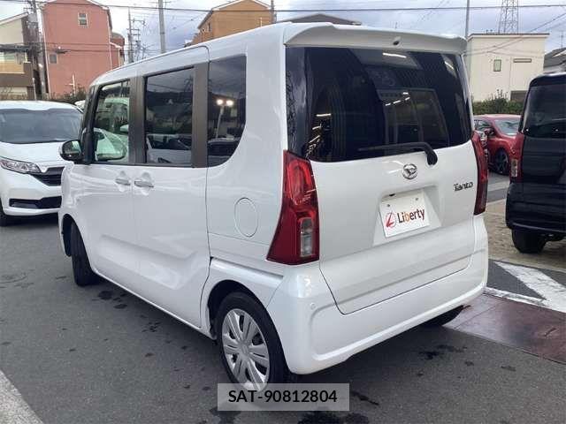 Daihatsu TANTO 2021-12 6914132-9