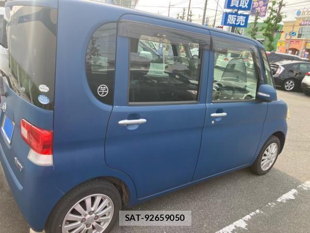Daihatsu TANTO 2011-04 6914200-3
