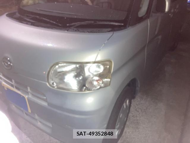 Daihatsu TANTO 2010-03 6914198-2