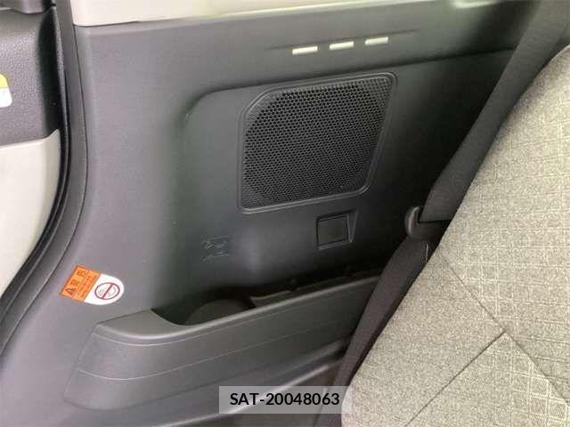 Daihatsu TANTO 2025-09 6914094-19