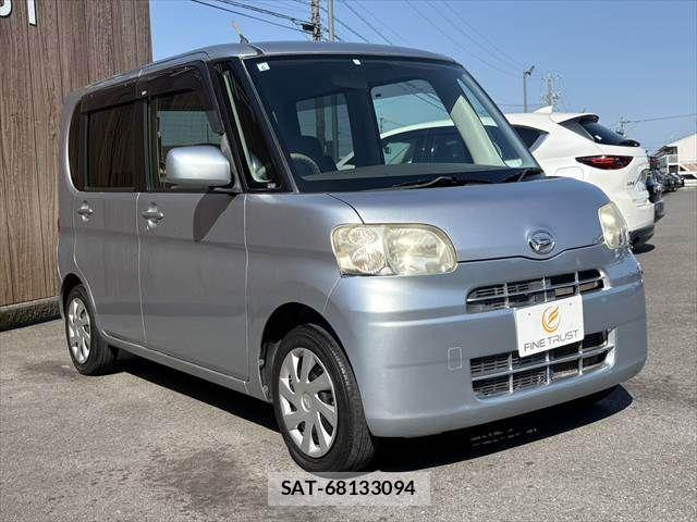 Daihatsu TANTO 2011-06 6914189-13