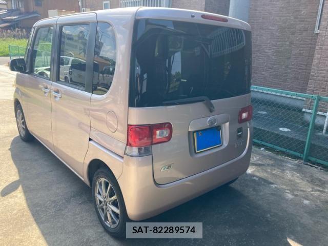 Daihatsu TANTO 2012-08 6914214-3