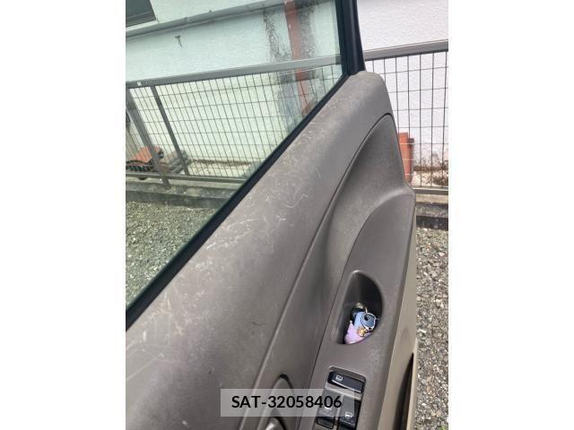 Daihatsu TANTO 2008-07 6914215-14