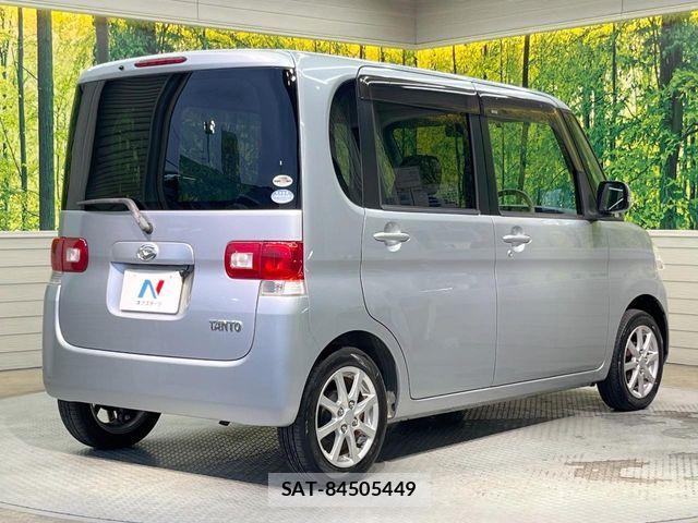 Daihatsu TANTO 2010-05 6998688-16