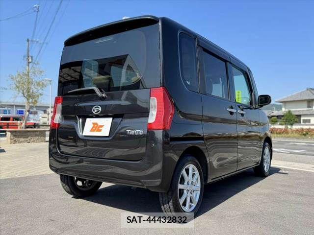 Daihatsu TANTO 2015-11 6998679-14