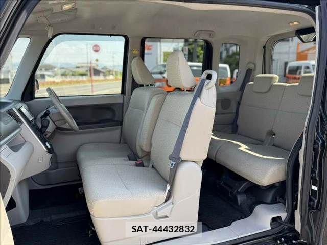 Daihatsu TANTO 2015-11 6998679-19