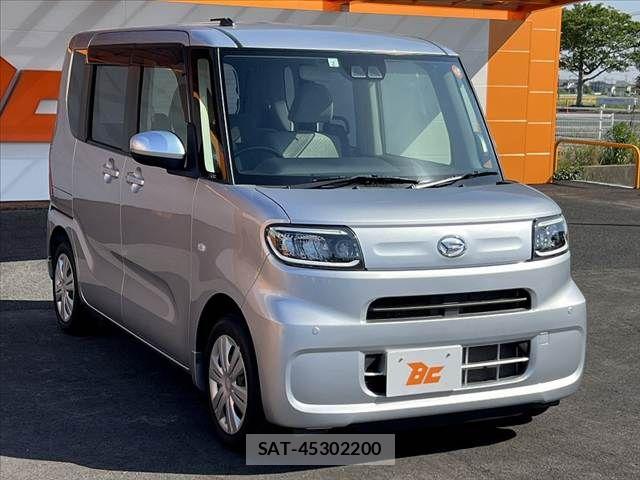 Daihatsu TANTO 2021-02 6998680-9