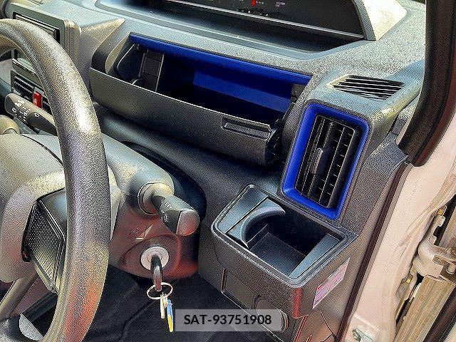 Daihatsu TANTO 2021-03 6998677-16