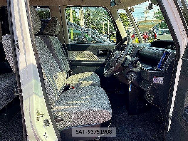 Daihatsu TANTO 2021-03 6998677-18
