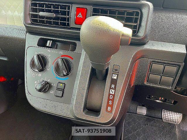 Daihatsu TANTO 2021-03 6998677-19