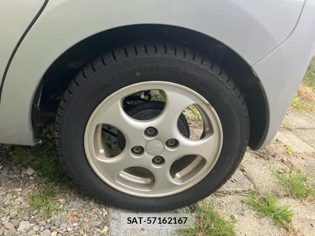 Daihatsu TANTO 2013-07 6998702-5