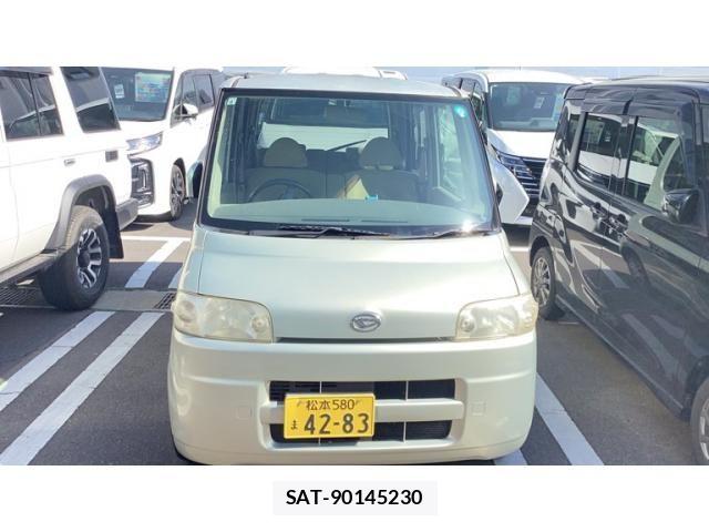 Daihatsu TANTO 2005-05 6998716-19