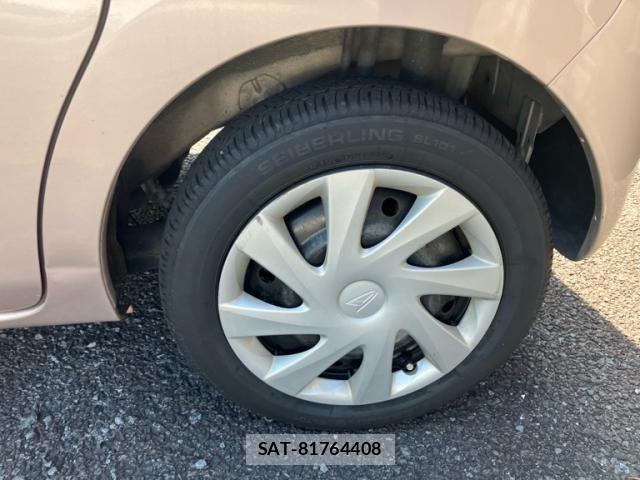 Daihatsu TANTO 2010-12 7021748-11