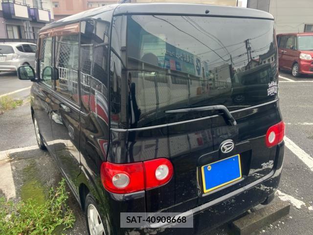 Daihatsu TANTO 2004-06 7021747-3