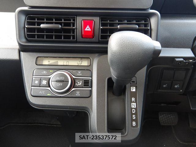 Daihatsu TANTO 2022-09 7021736-9