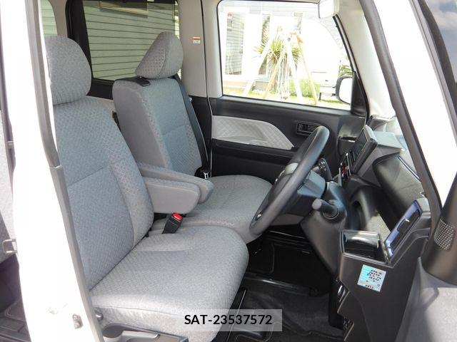 Daihatsu TANTO 2022-09 7021736-15