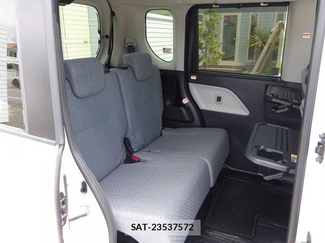 Daihatsu TANTO 2022-09 7021736-16