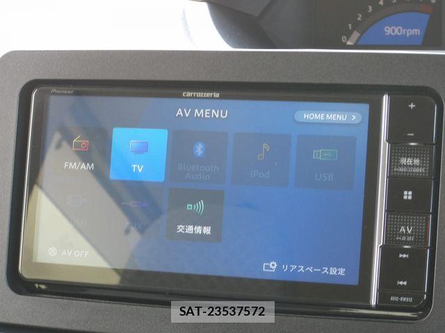 Daihatsu TANTO 2022-09 7021736-4