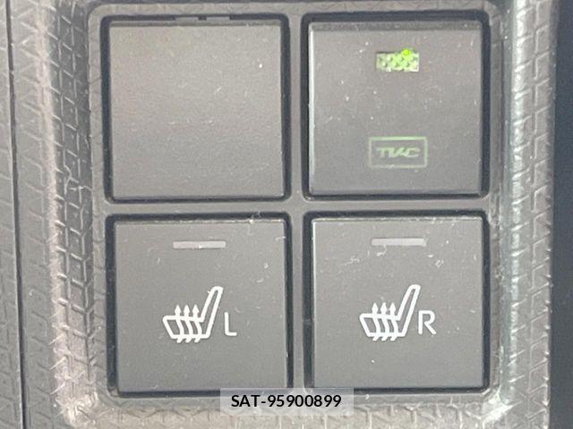 Daihatsu TANTO 2020-06 7021734-6